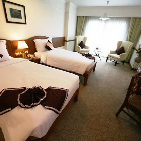 Grand Diamond City Hotel & Casino Poipet Ngoại thất bức ảnh