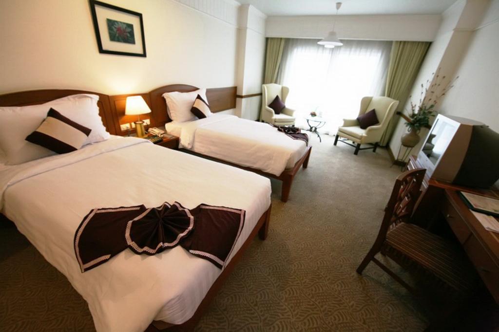 Grand Diamond City Hotel & Casino Poipet Ngoại thất bức ảnh