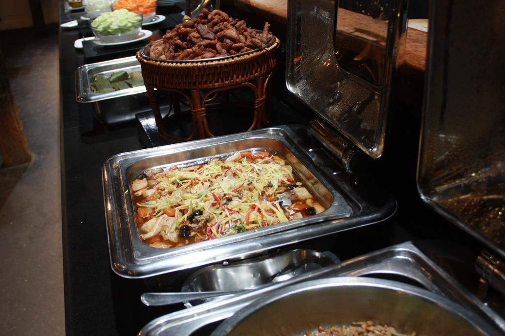 Grand Diamond City Hotel & Casino Poipet Ngoại thất bức ảnh