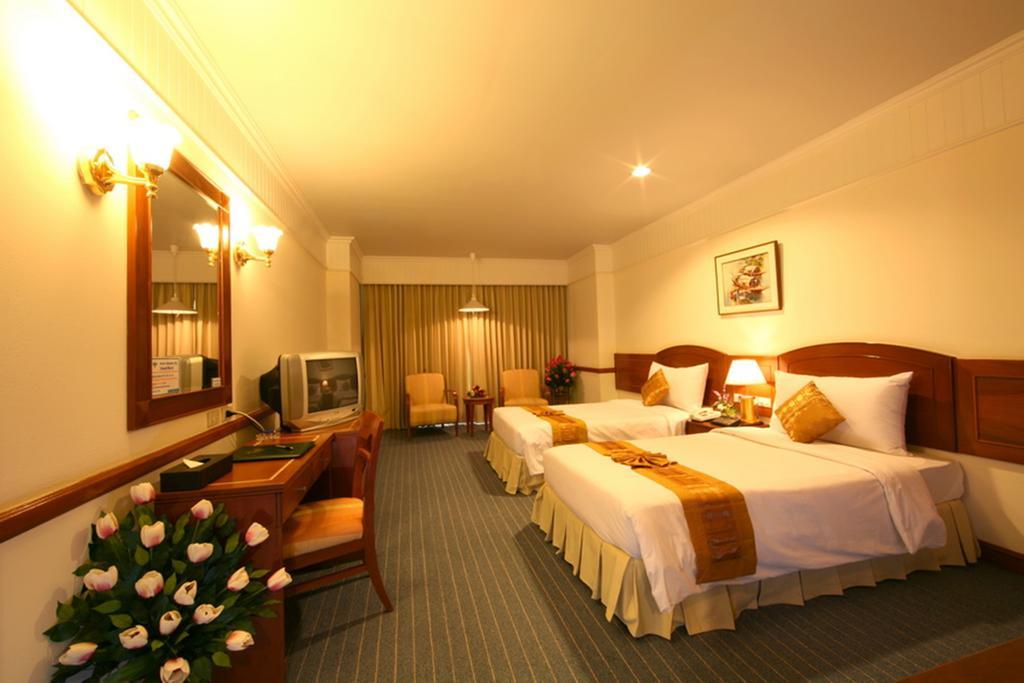 Grand Diamond City Hotel & Casino Poipet Ngoại thất bức ảnh